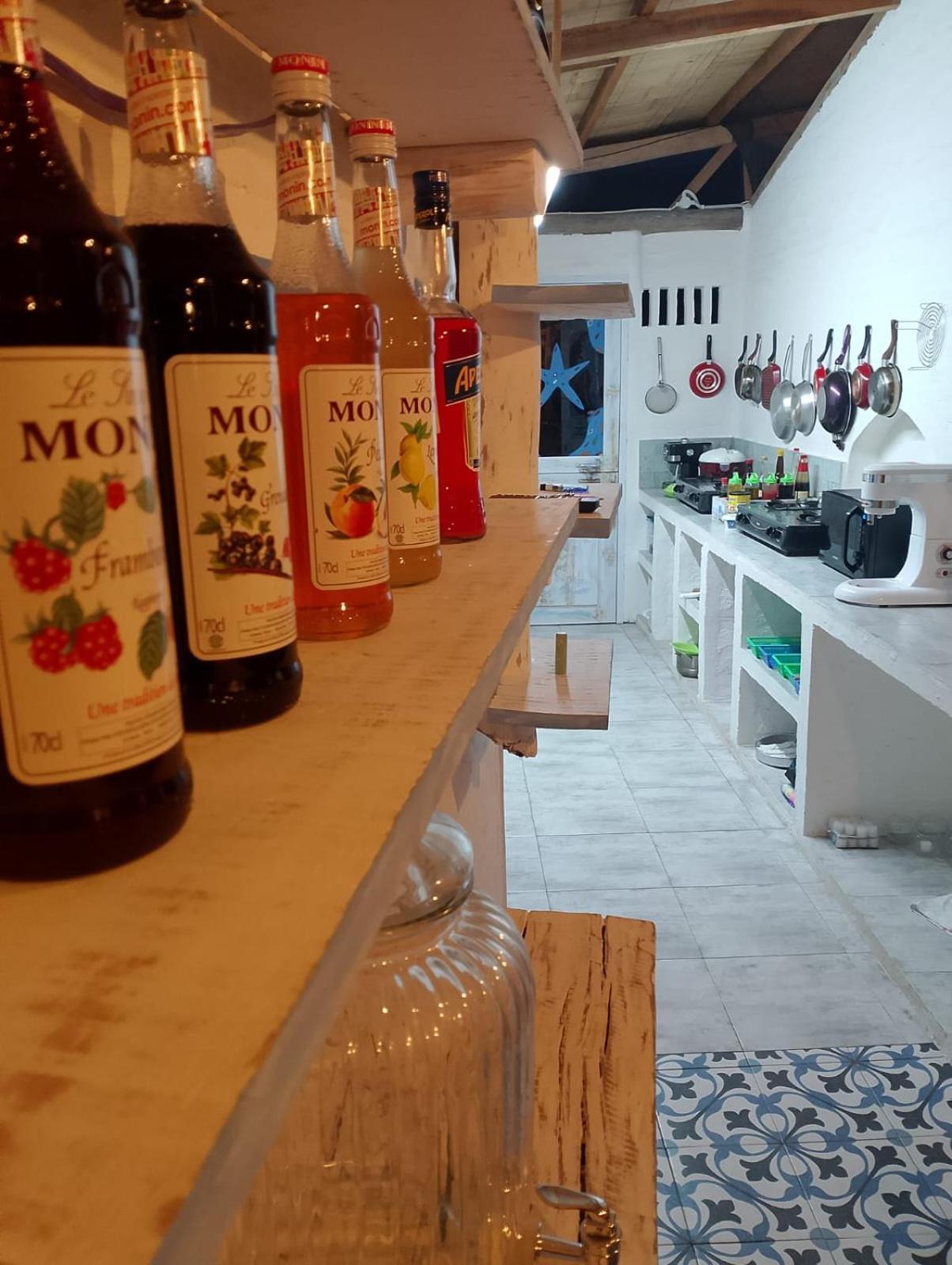 Shaya Cottage 세코통 외부 사진