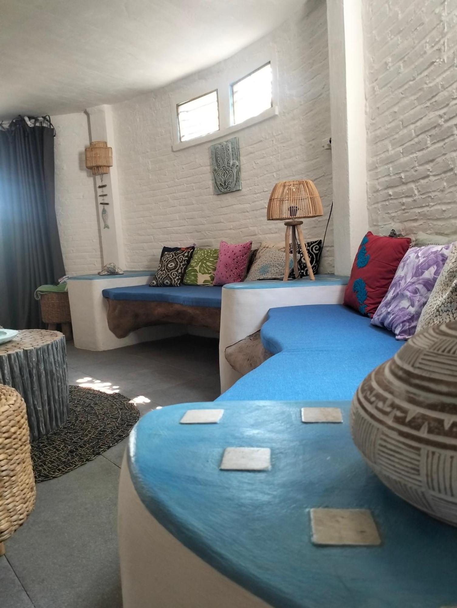 Shaya Cottage 세코통 외부 사진